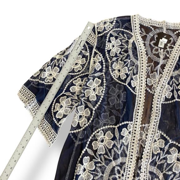 Janice Apparel NWT Vintage Style Navy Blue Embroidered Lace Kimono OS Boho - Picture 5 of 10